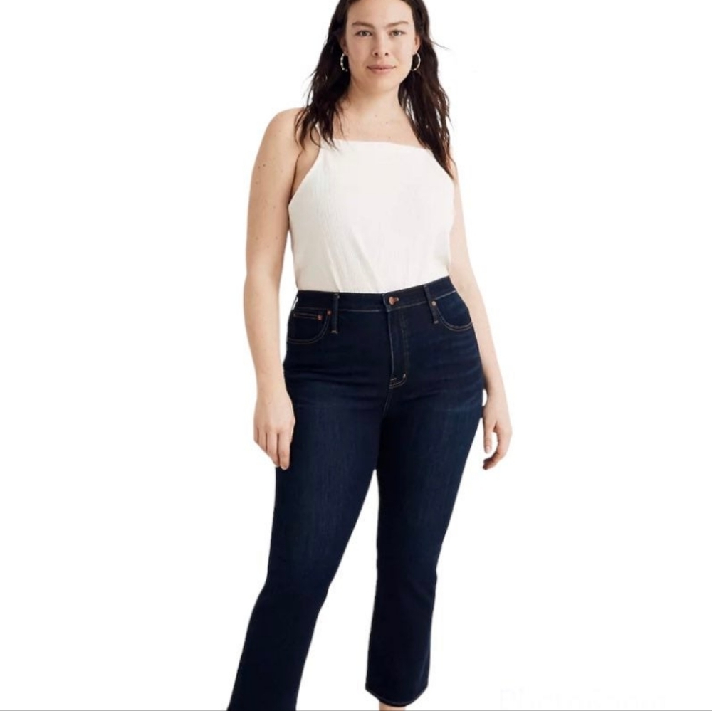 Madewell Women's Curvy Cali Demi Boot Jeans - Dark Blue